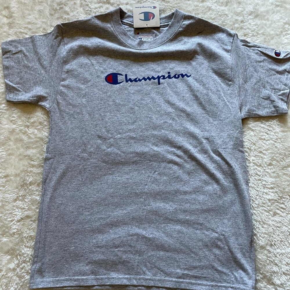 Boys’ Champion grey logo t-shirt YL, new with tags